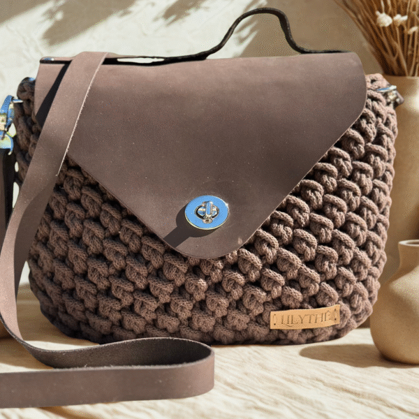 Handmade Crochet Crossbody Bag with Leather Details – Coffee