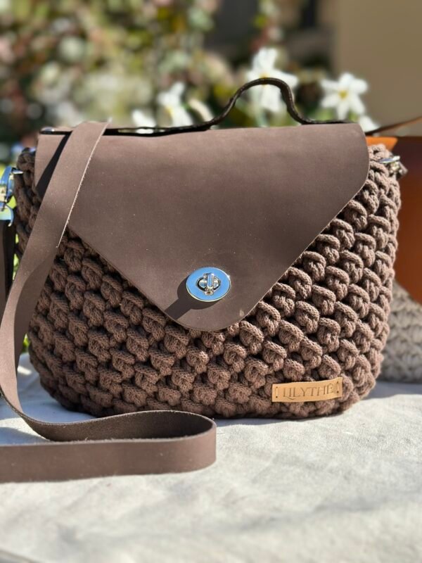 Handmade Crochet Crossbody Bag with Leather Details – Coffee